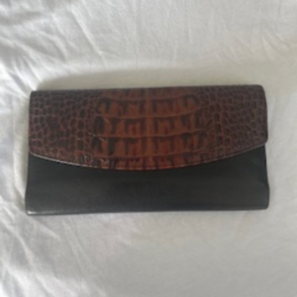 Brahmin Black Brown Wallet